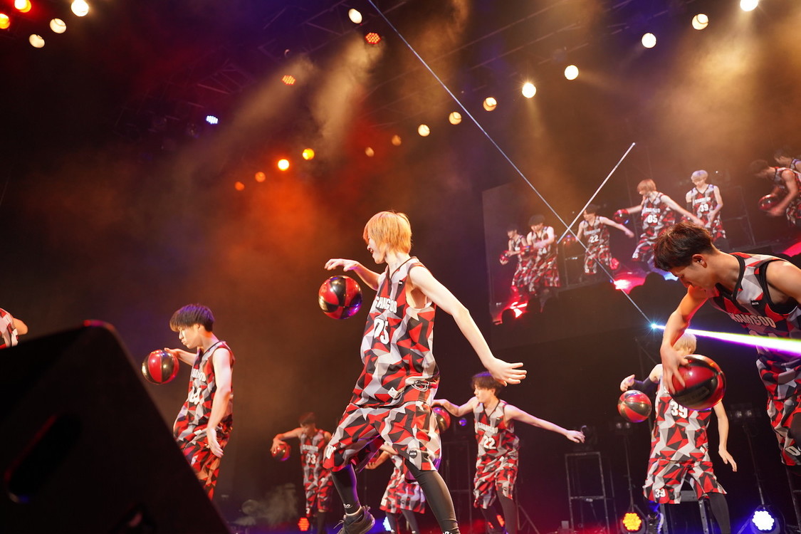 学生パフォーマンスショーケースオープニング