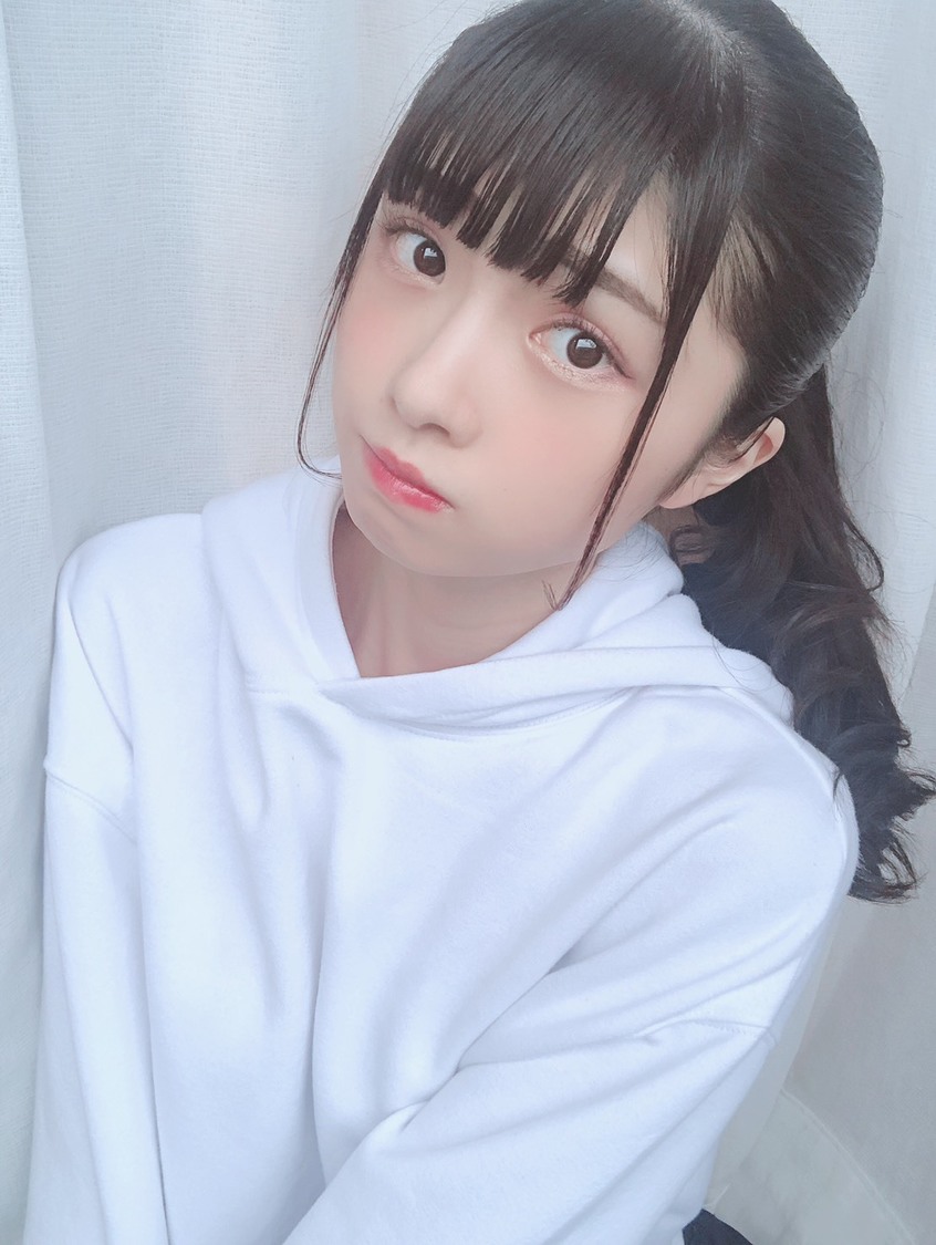 著者近影（≠ME 菅波美玲）