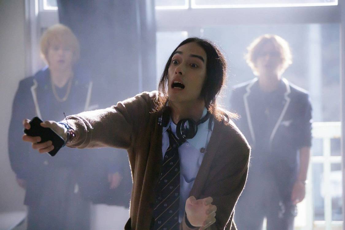 映画『シグナル100』より