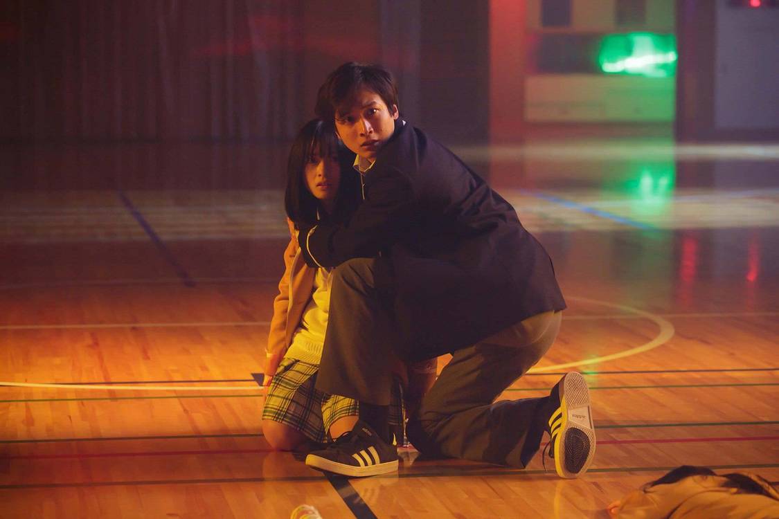 映画『シグナル100』より