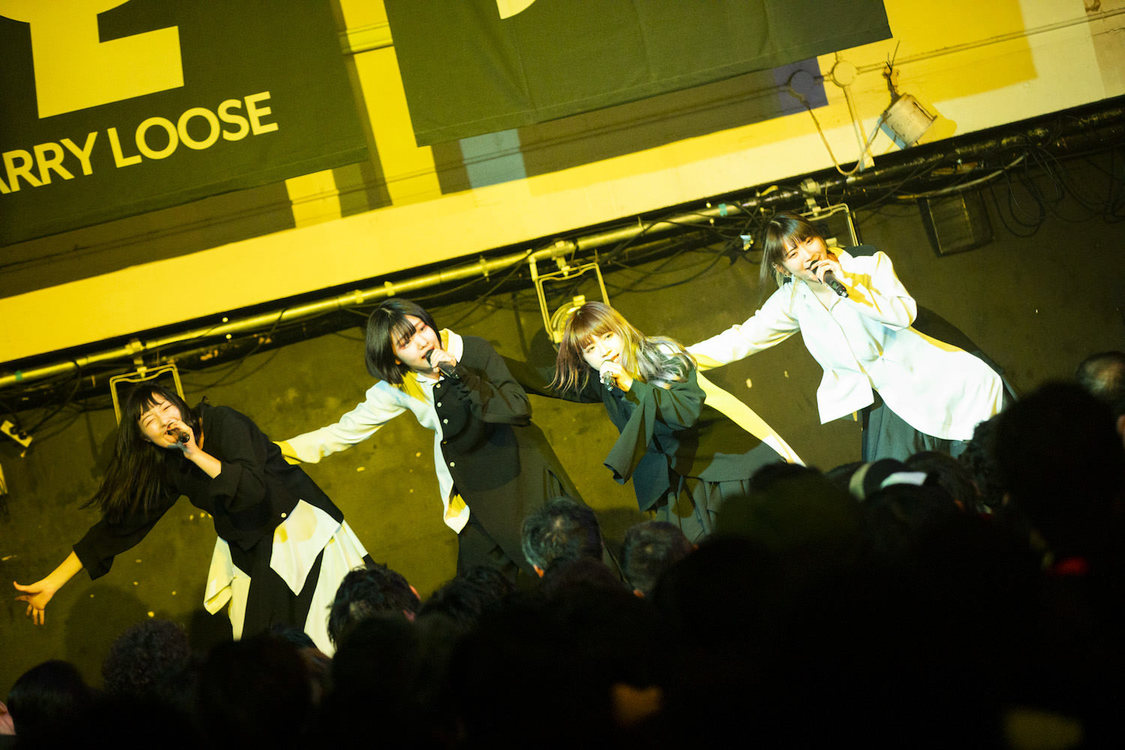CARRY LOOSE＜CARRY BiS＞｜東京・渋谷WOMB（2019年11月24日）