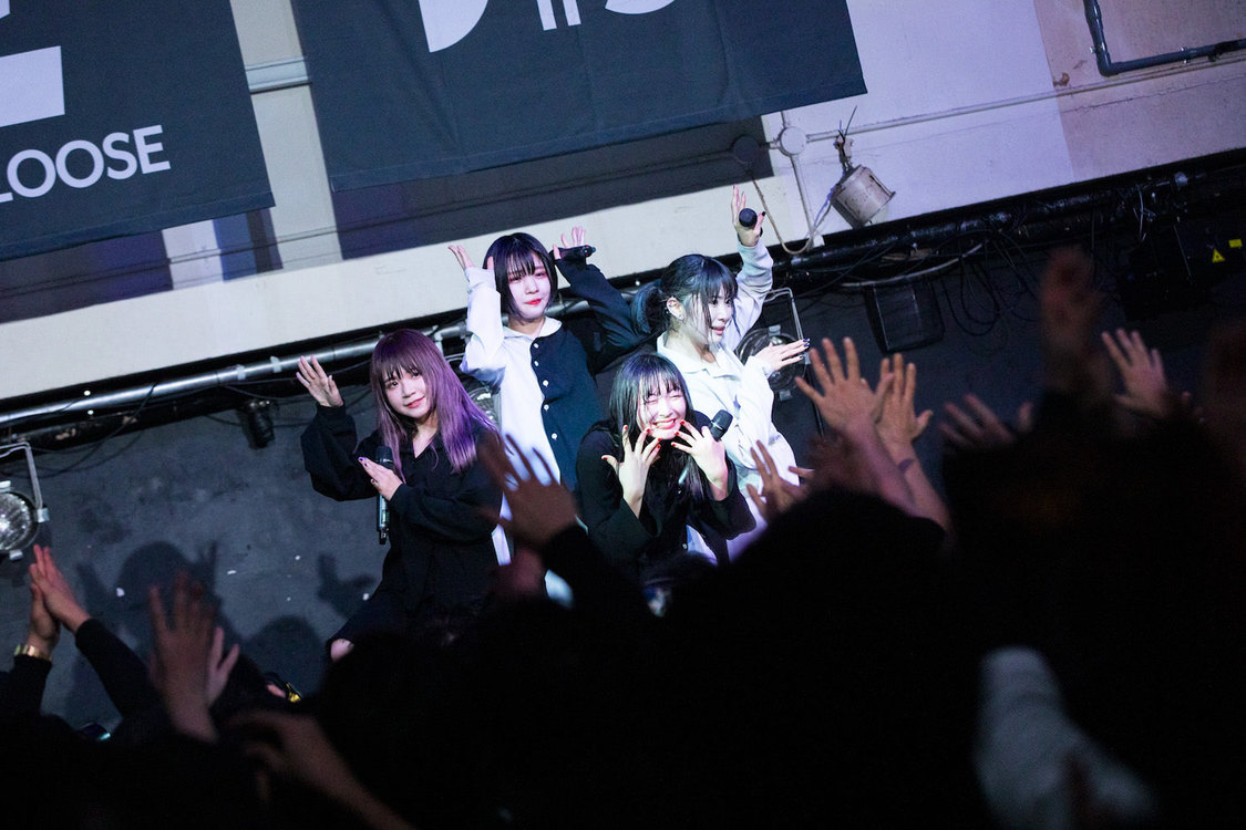 CARRY LOOSE＜CARRY BiS＞｜東京・渋谷WOMB（2019年11月24日）