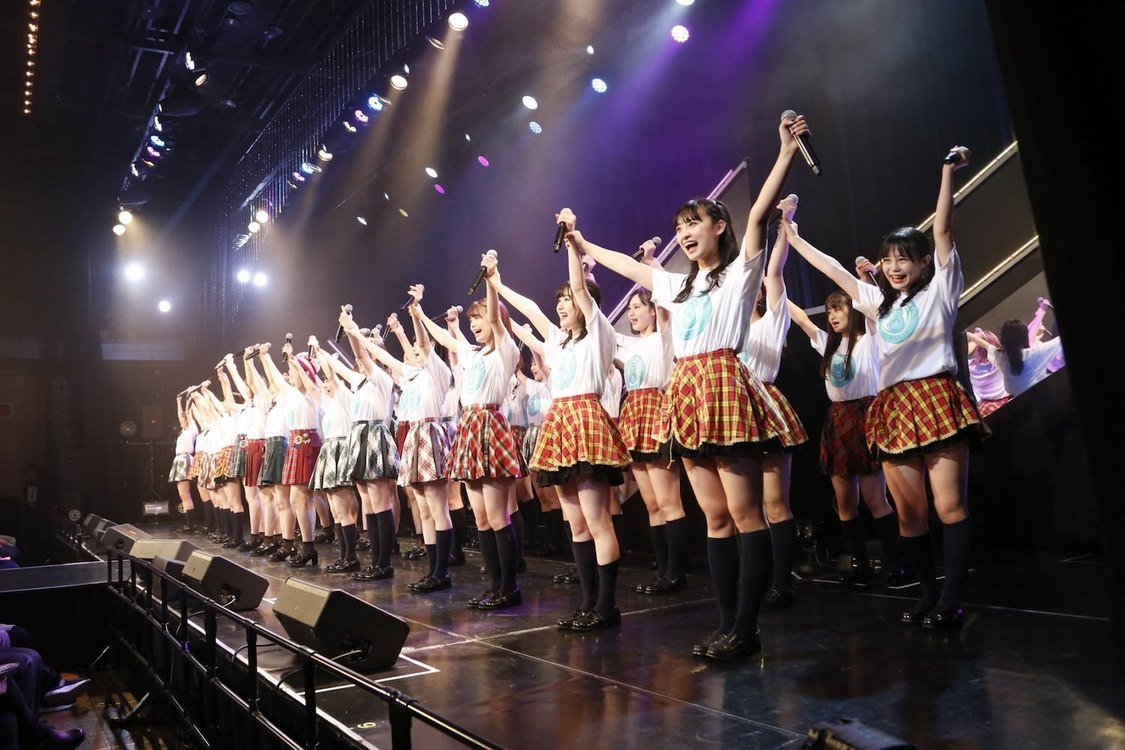 ＜8周年特別記念公演＞©AKS