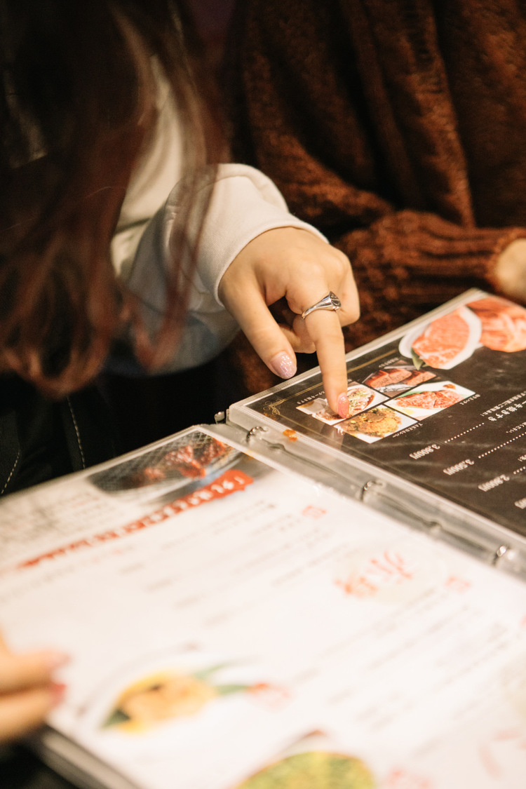 森みはる、江嶋綾恵梨（26時のマスカレイド）