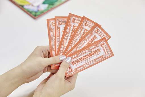 Akb48 人生ゲーム実況レポート 目指せ 億万長者 メンバーが盤上でガチバトル Pop N Roll ポップンロール