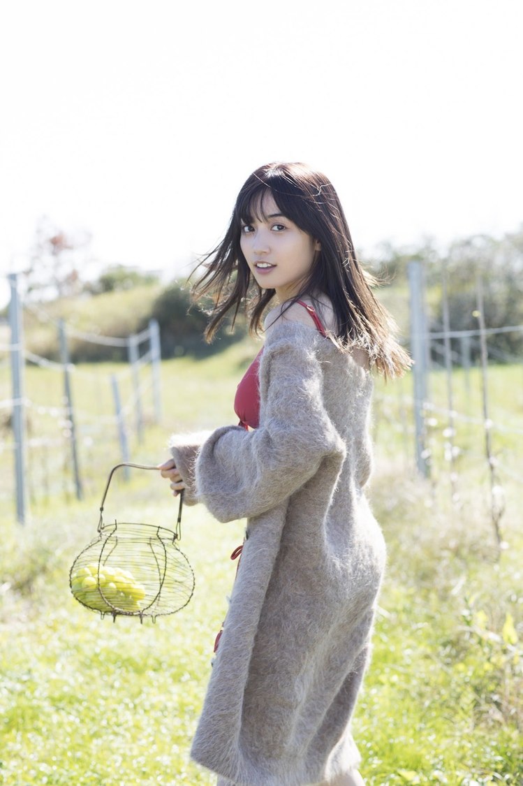 黒木ひかり　(c)丸谷嘉長／週刊プレイボーイ