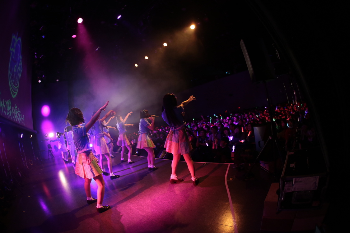 ＜全国征服!5th Anniversary レインボウ ツアー 祭りだ!戦だ!東京だー!＞より