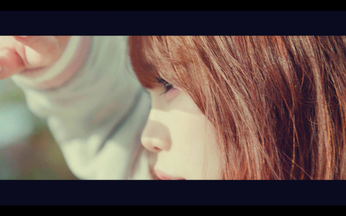 塚本舞「HOLY SNOW」MVより