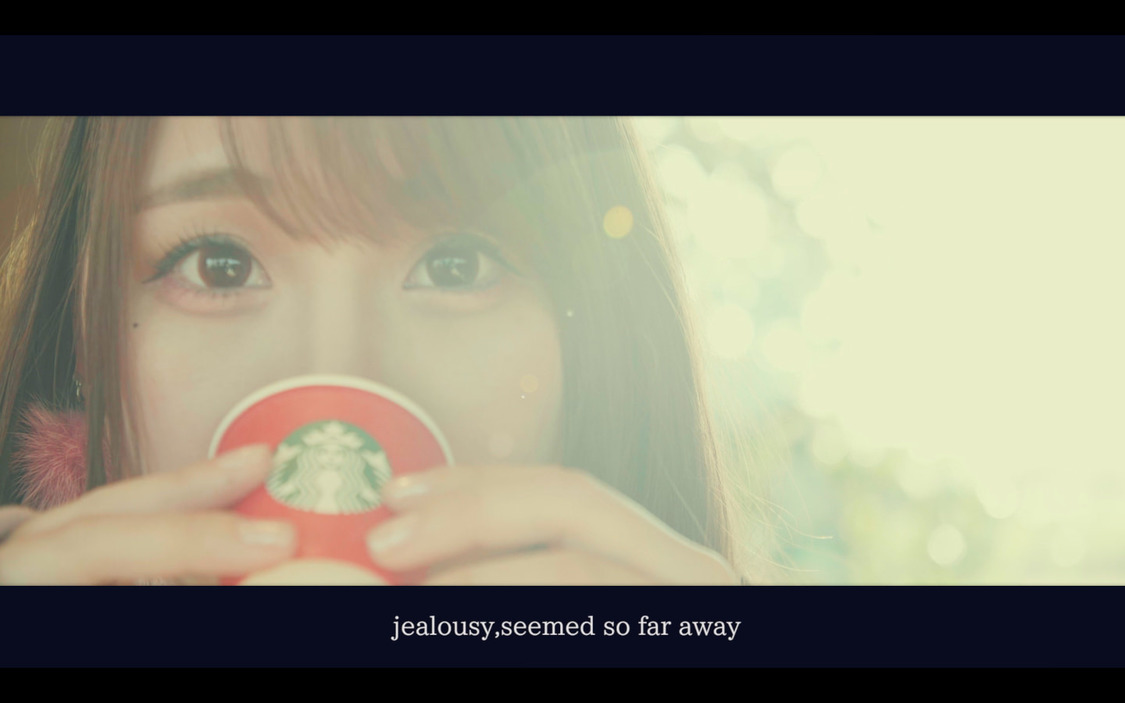 塚本舞「HOLY SNOW」MVより