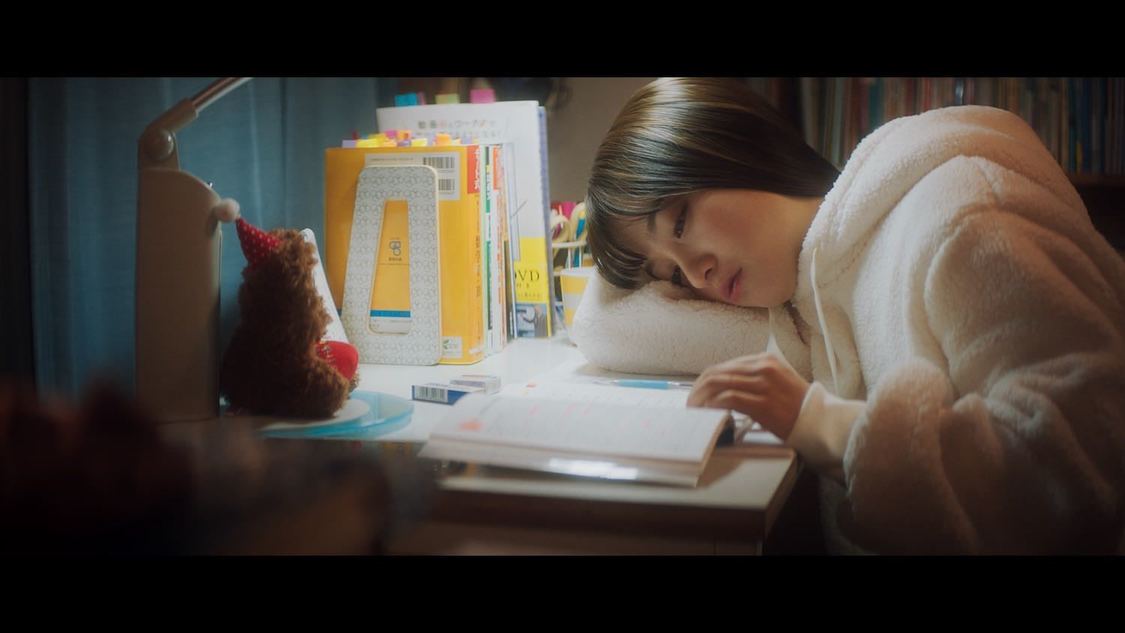 新TVCM料金「カンナとミナミ」篇（60秒）場面写真