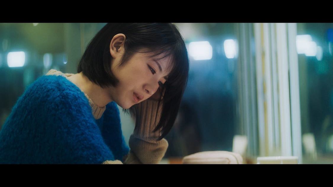 新TVCM料金「カンナとミナミ」篇（60秒）場面写真