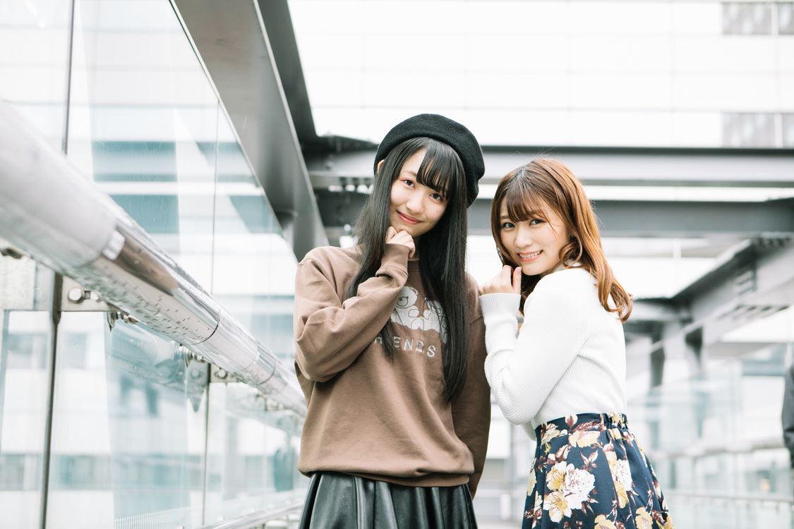 長尾しおり、坂林佳奈（SUPER☆GiRLS）