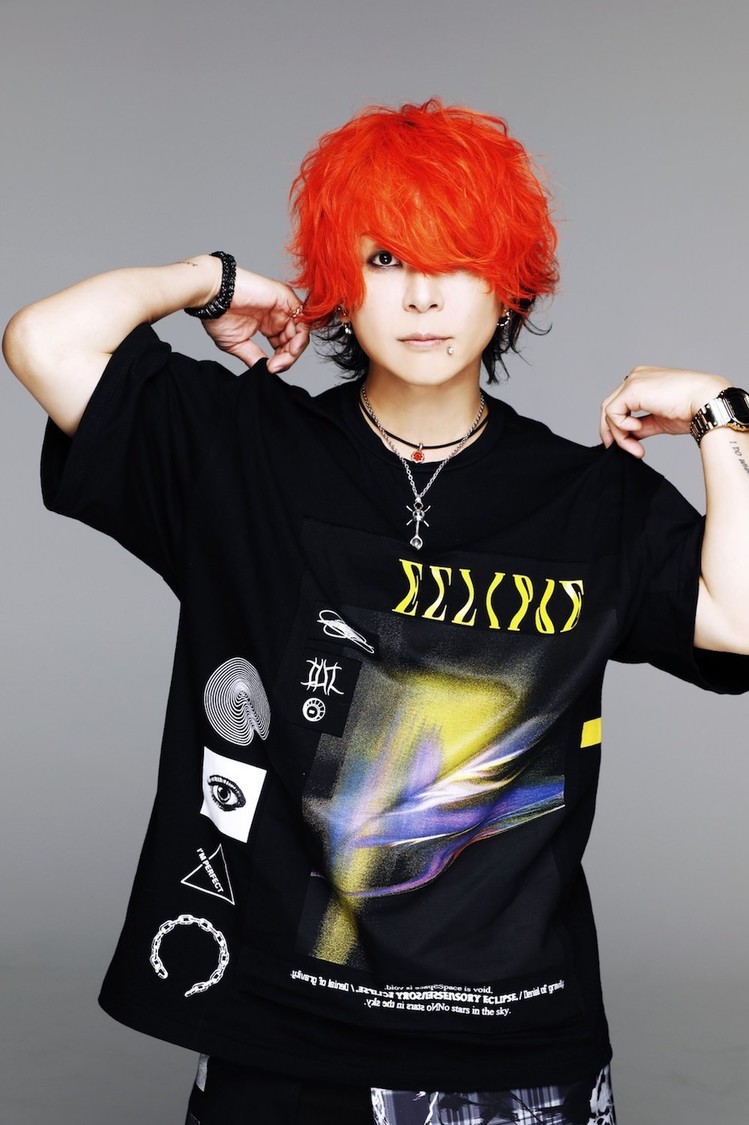 淳士（ex.SIAM SHADE / BULL ZEICHEN 88）