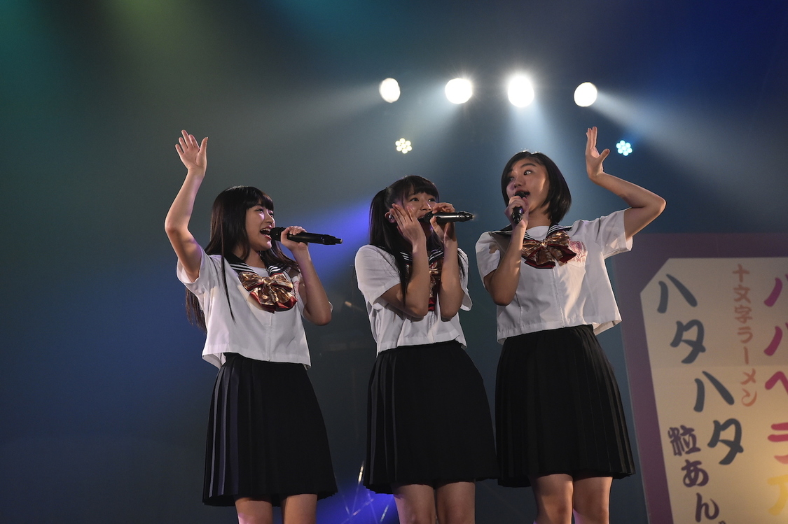 ＜私立恵比寿中学秋田分校～この町と人と学芸会が好きだから～＞より