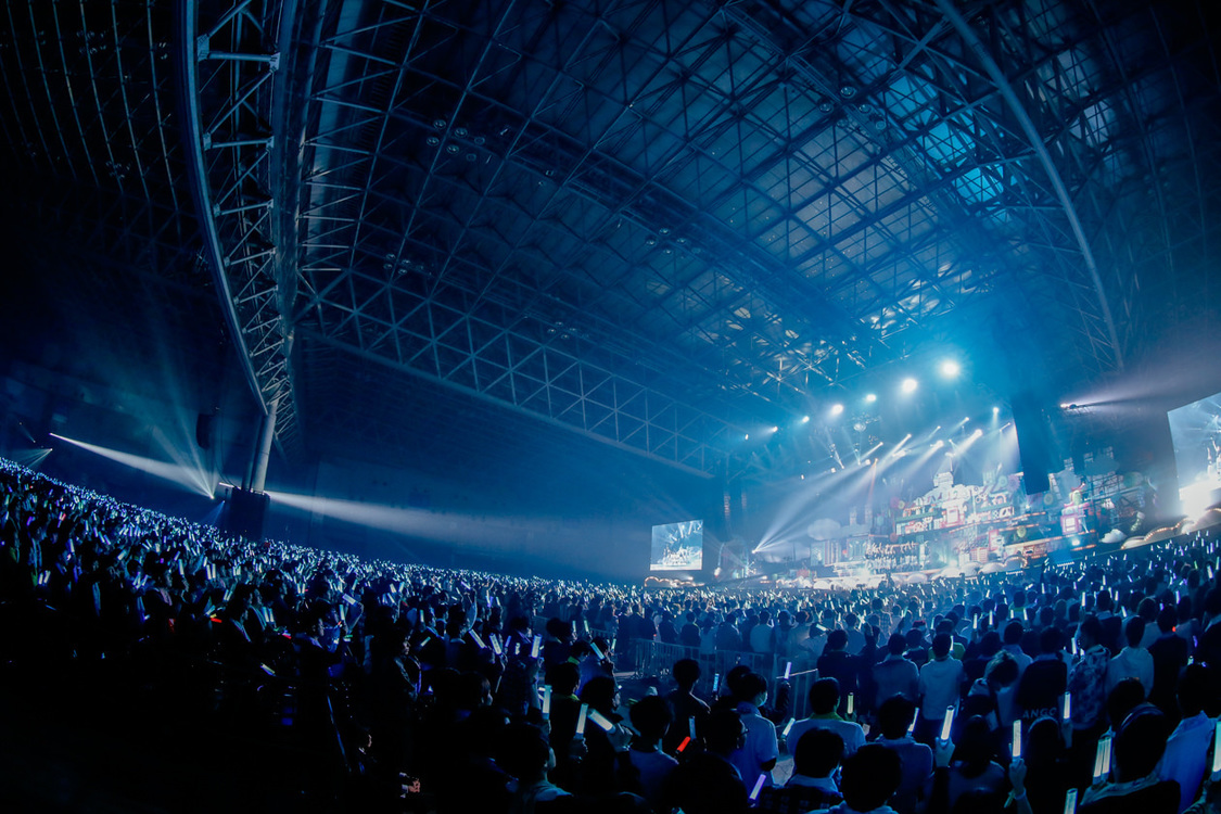 日向坂46＜ひなくり2019 〜17人のサンタクロースと空のクリスマス〜＞幕張メッセ国際展示場4〜6ホール