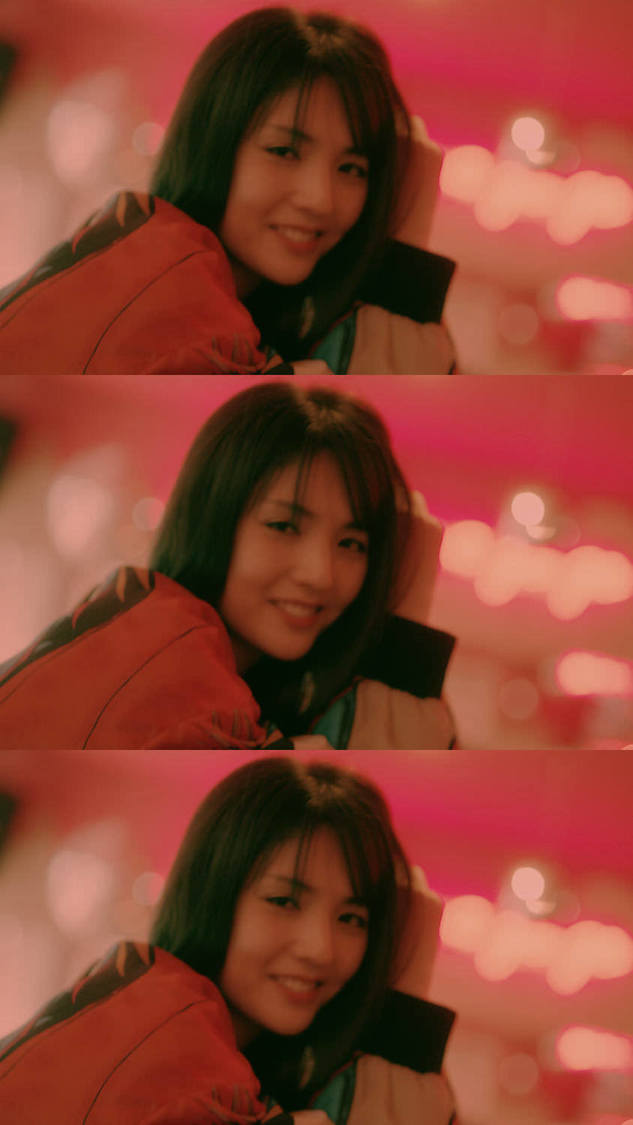 赤をコンセプトに、 うっとりした表情｜道重さゆみ「いいスマホは、OCN モバイル ONE。」キャンペーン