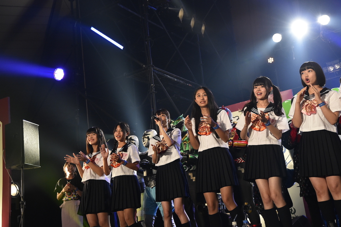 ＜私立恵比寿中学秋田分校～この町と人と学芸会が好きだから～＞より