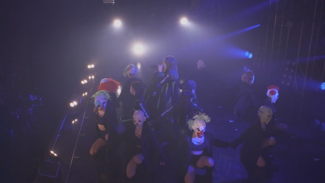 EMPiRE「Have it my way」ライブ映像より