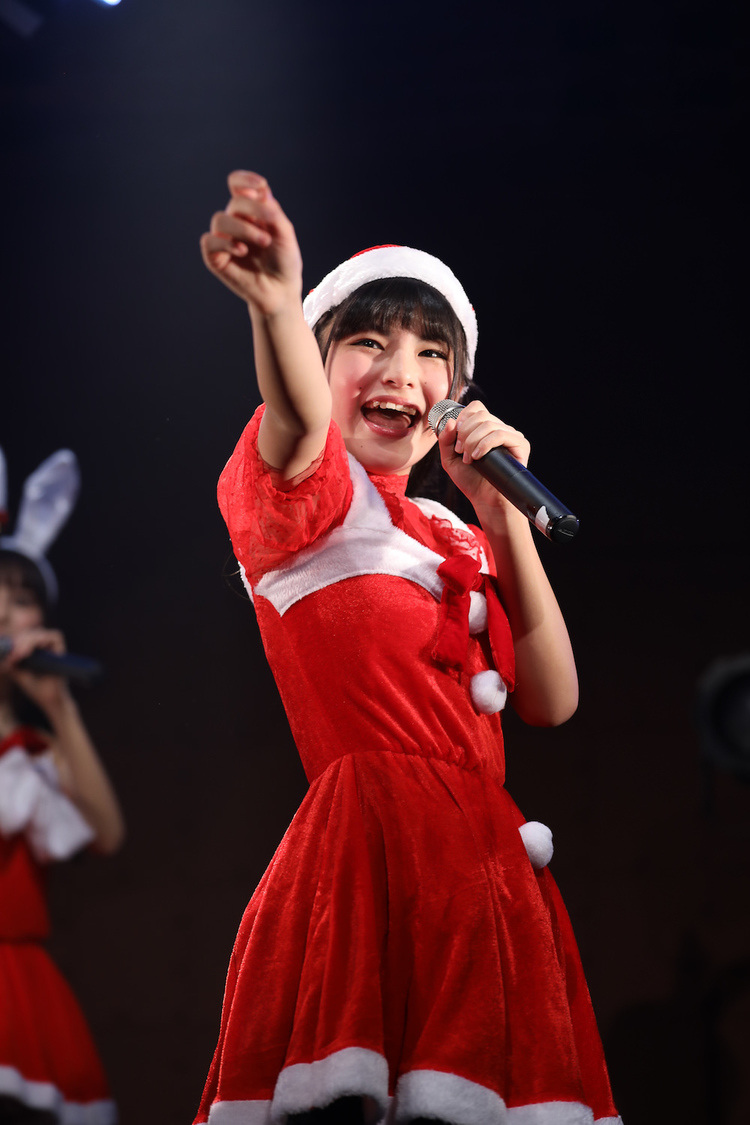 吉田優良里＜毎日がクリスマス「マジ☆クリ2019〜マジでハッピーなクリスマス！〜」＞横浜赤レンガ倉庫（2019年12月22日）