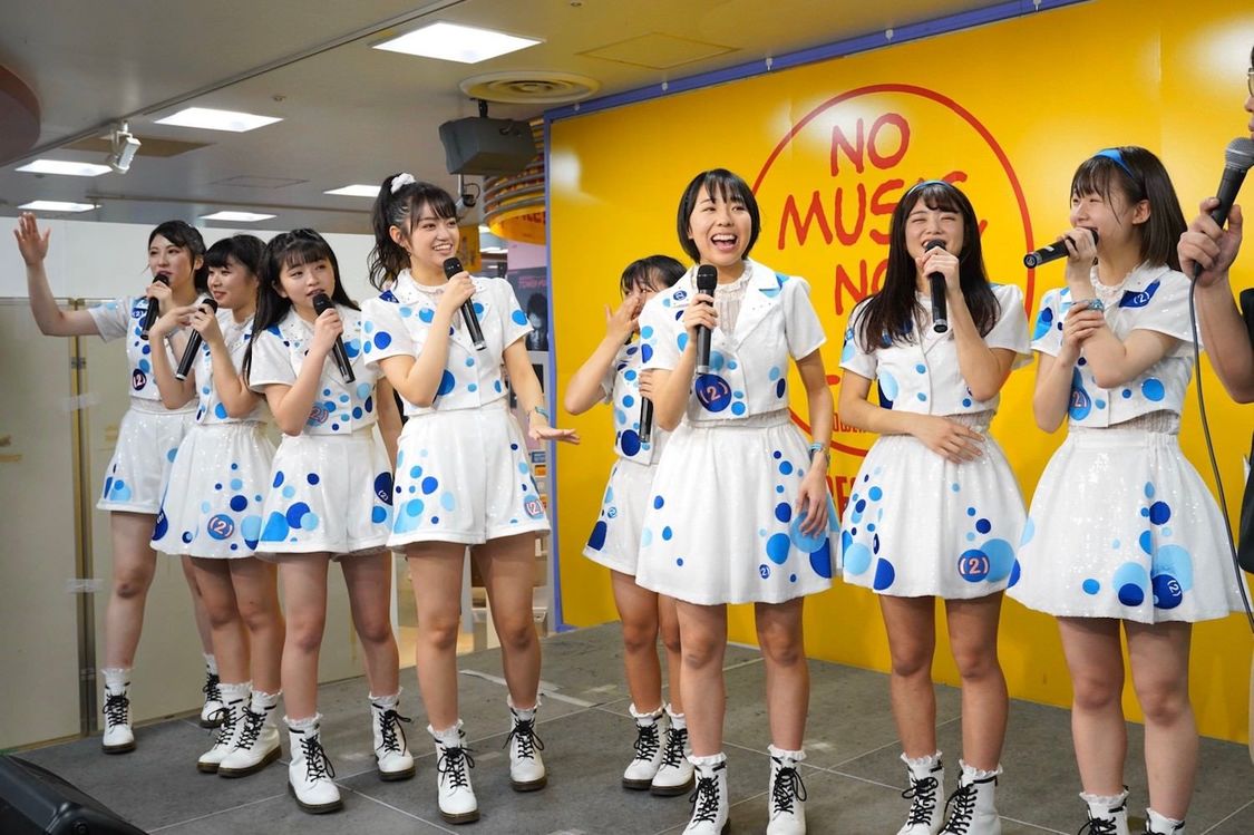 アップアップガールズ（２）＜「世界で一番かわいいアイドル/し・て・る・も・ん」リリースイベント＞タワーレコード八王子店（2019年12月22日）