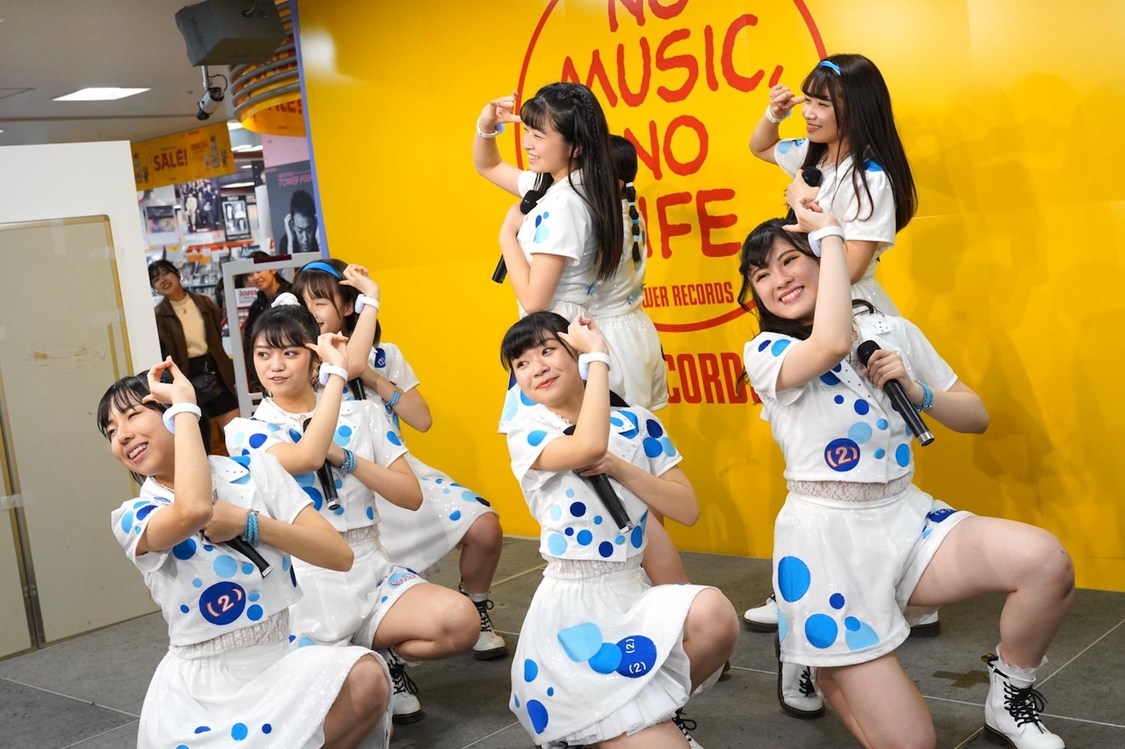 アップアップガールズ（２）＜「世界で一番かわいいアイドル/し・て・る・も・ん」リリースイベント＞タワーレコード八王子店（2019年12月22日）