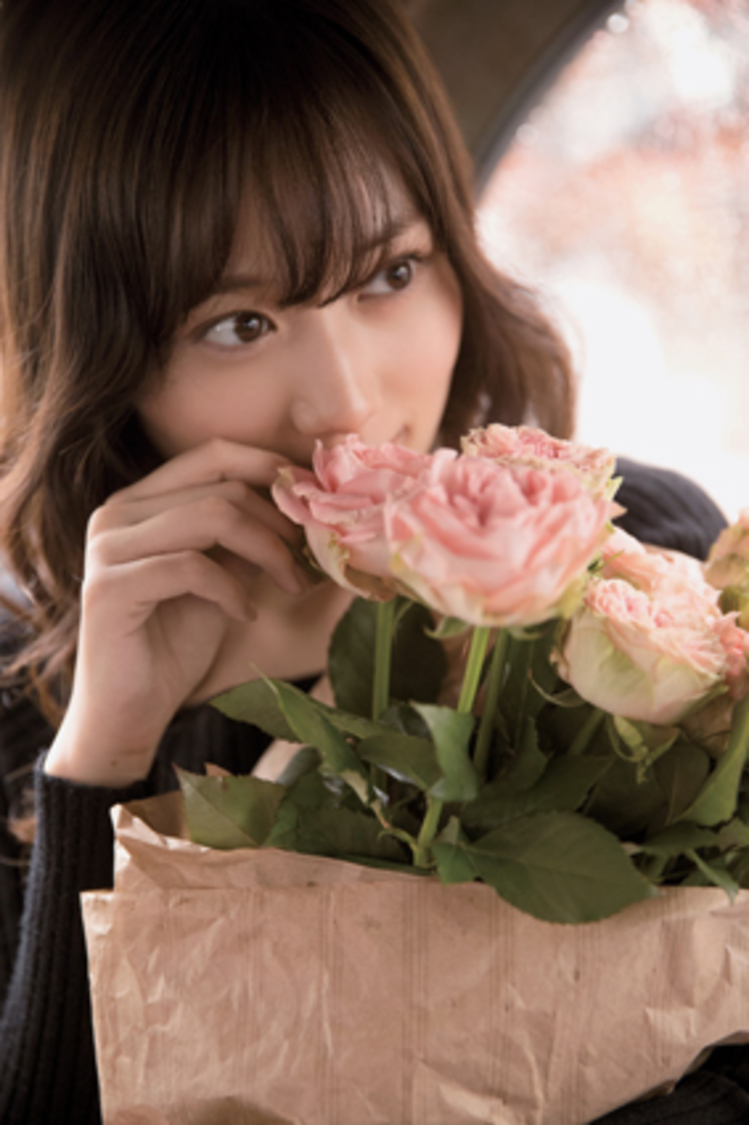 乃木坂46 山下美月1st写真集『忘れられない人』より（撮影／須江隆治）