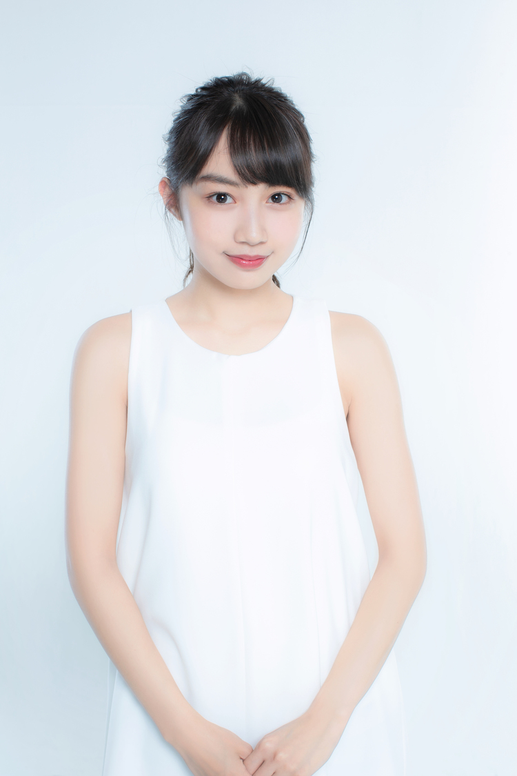 黒木ひかり｜カメラマン (c)佐賀章広