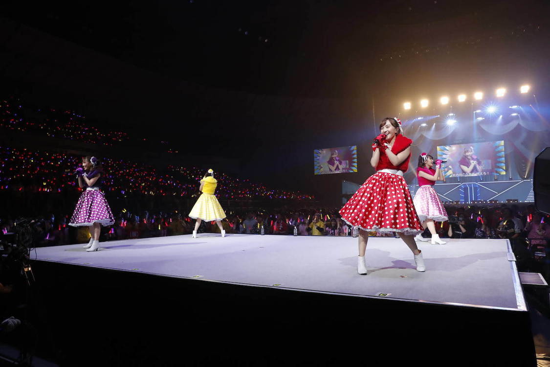 ＜ももクロカウントダウンライブ＞横浜アリーナ（2019年12月31日〜2020年1月1日）