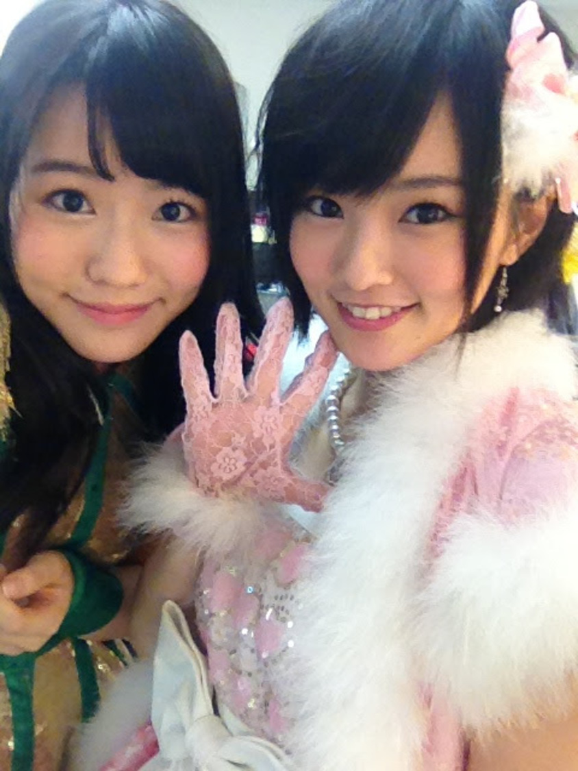 河野早紀と山本彩