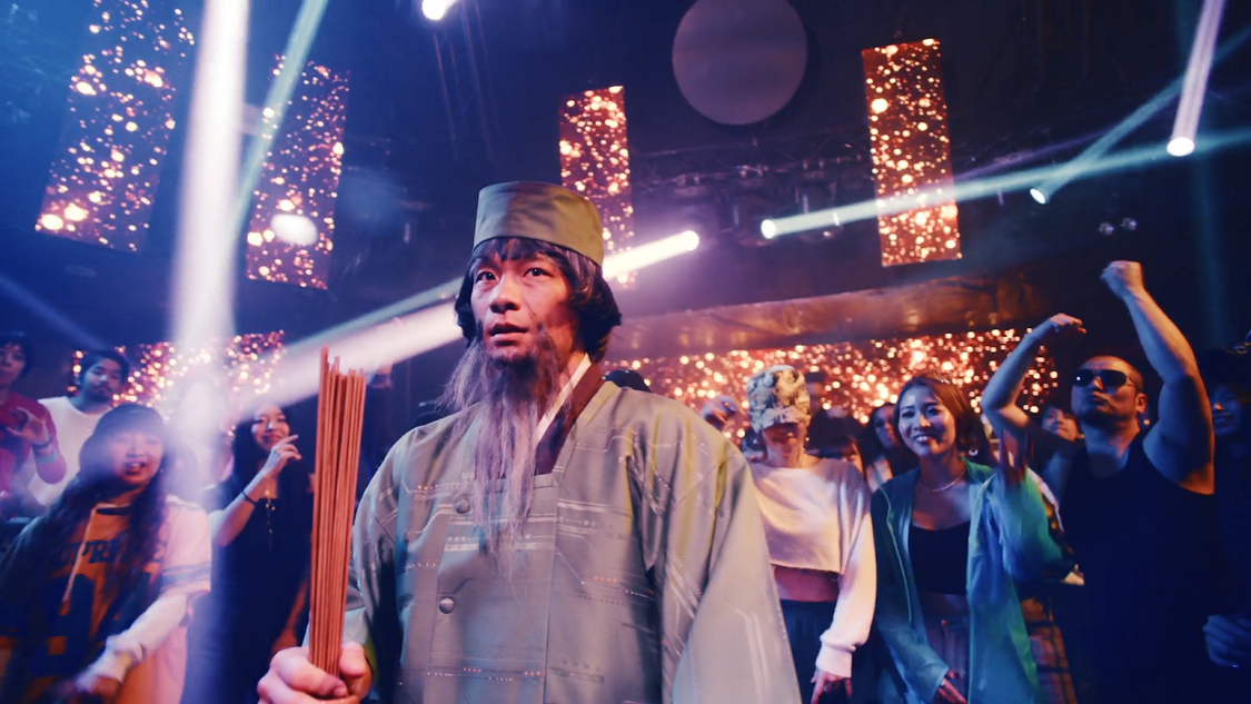 PS4×『龍が如く7』WEB CM 「ジョブチェンジ 運命を見定めるダンサー」篇