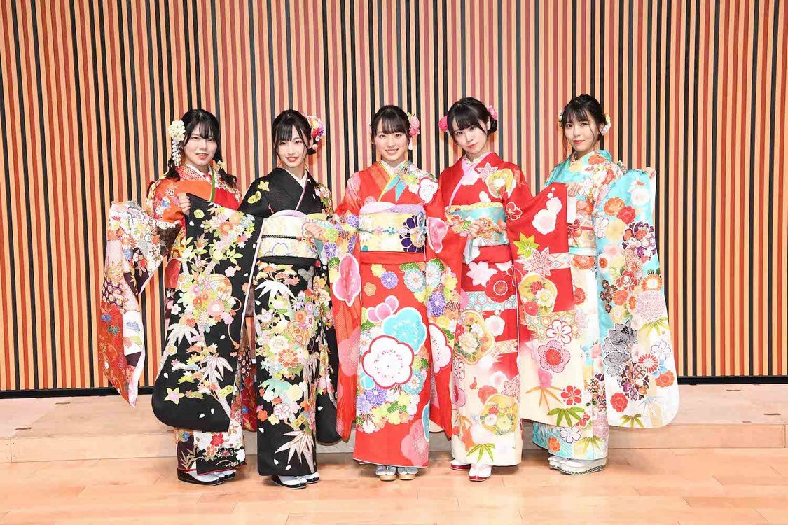 ＜AKB48 グループ成人式＞神田明神（2019年1月13日）／（C）AKS