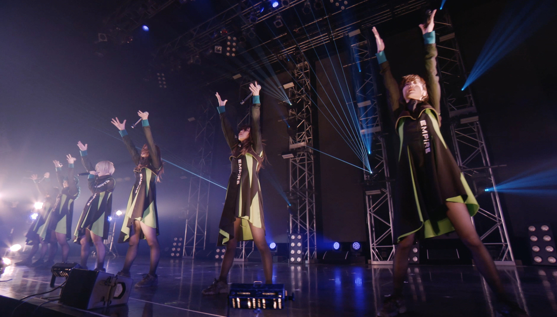 「A journey」ライブ映像より