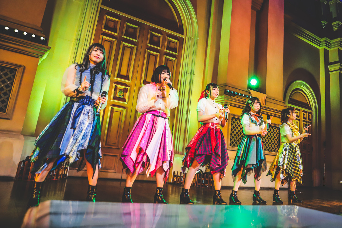 ＜神宿ニューアルバム『kamiyado complete best 2018-2019』発売記念イベント＞お台場ヴィーナスフォート教会広場（2020年1月17日）