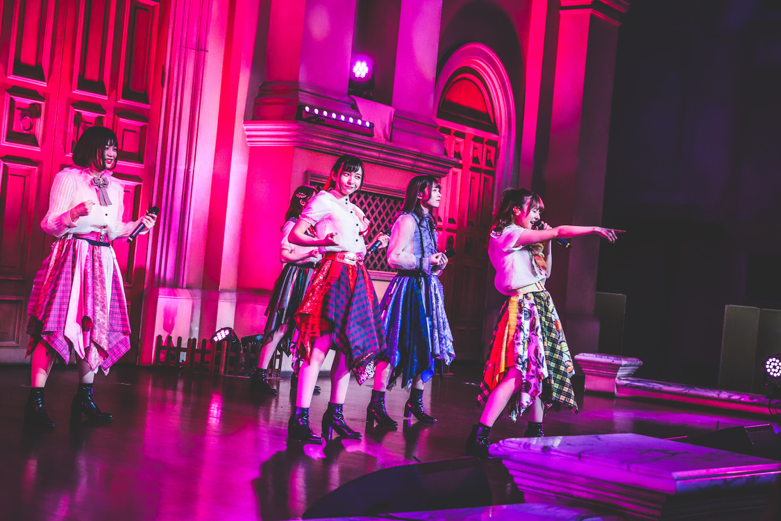 ＜神宿ニューアルバム『kamiyado complete best 2018-2019』発売記念イベント＞お台場ヴィーナスフォート教会広場（2020年1月17日）