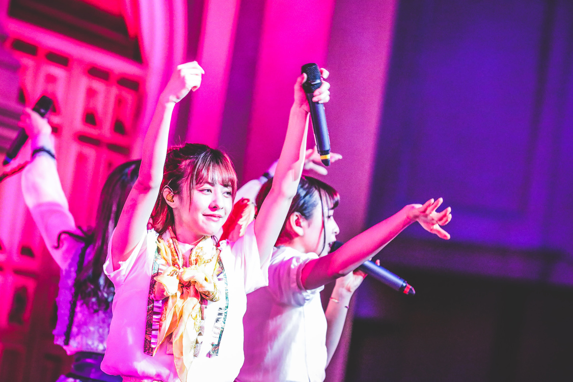 ＜神宿ニューアルバム『kamiyado complete best 2018-2019』発売記念イベント＞お台場ヴィーナスフォート教会広場（2020年1月17日）