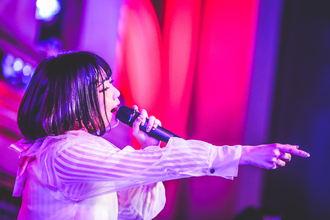 ＜神宿ニューアルバム『kamiyado complete best 2018-2019』発売記念イベント＞お台場ヴィーナスフォート教会広場（2020年1月17日）