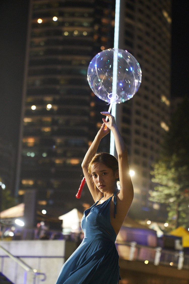 都丸紗也華 3rd写真集『MeeTomaru』