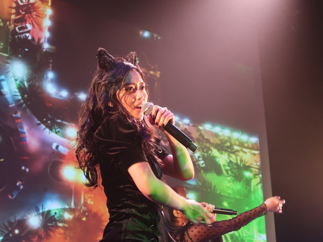 ＜Ultra kolme Halloween"Trick" and "Treat"＞より