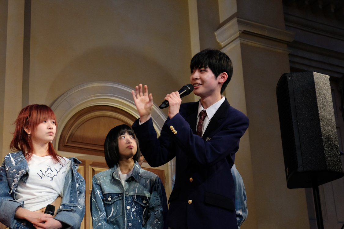 青春高校3年C組＜メジャーデビューシングル「君のことをまだ何にも知らない」CDリリース記念イベント＞ヴィーナスフォート教会広場（2020年1月22日）