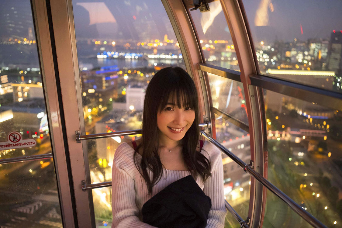 川崎あや　撮影:佐藤裕之／Styling:moco／Hair&Make:鈴木智枝（JULLY)