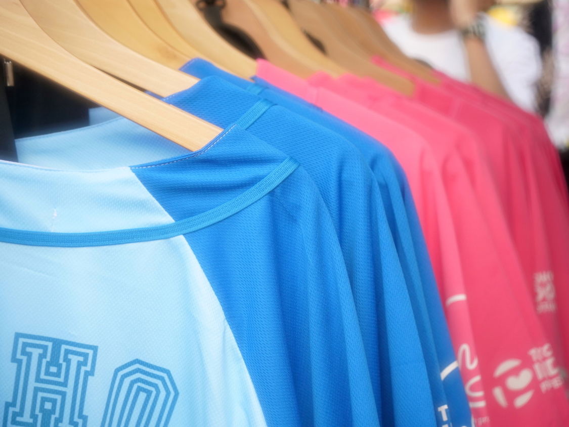 コラボTシャツの展示