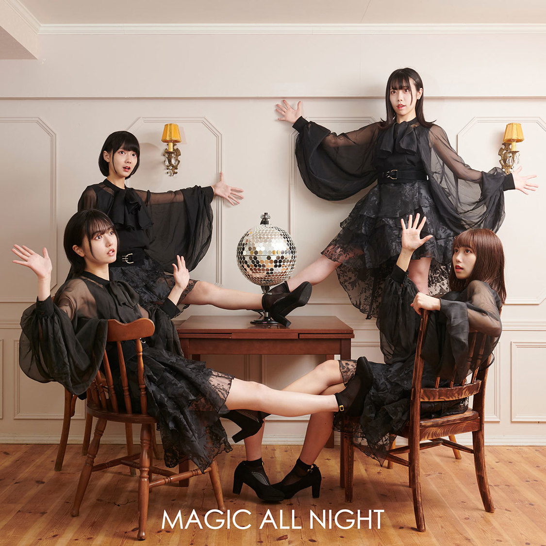 2nd single「Magic All Night」