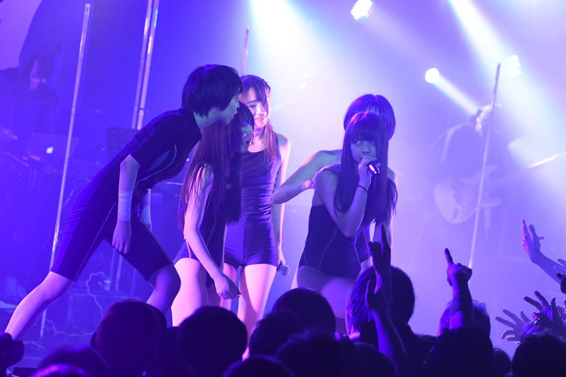 ＜鶯籠 2nd ワンマンライブ「修羅場」＞恵比寿LIQUIDROOM（2020年2月7日）／撮影：斉藤明