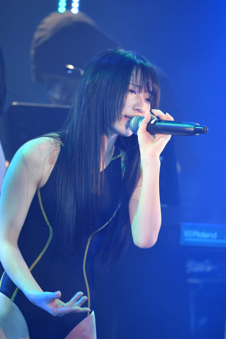 ＜鶯籠 2nd ワンマンライブ「修羅場」＞恵比寿LIQUIDROOM（2020年2月7日）／撮影：斉藤明