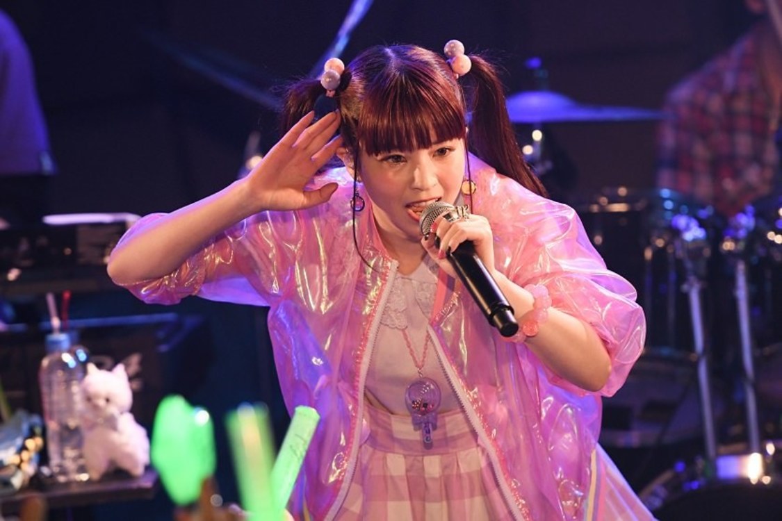 ＜春奈るな PREMIUM LIVE 2020 “PEACE!!! Forever”＞Shibuya Glad（2020年2月8日）
