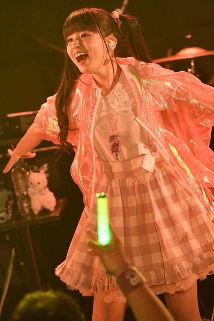 ＜春奈るな PREMIUM LIVE 2020 “PEACE!!! Forever”＞Shibuya Glad（2020年2月8日）