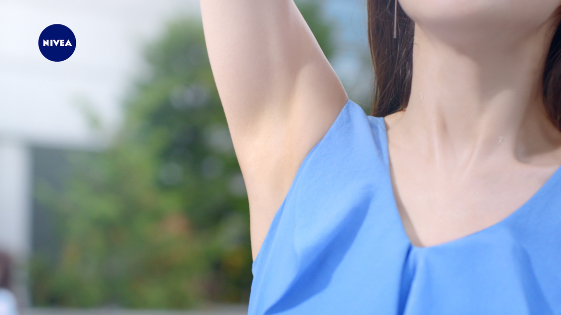 「ニベア デオドラント アプローチ」TVCMより