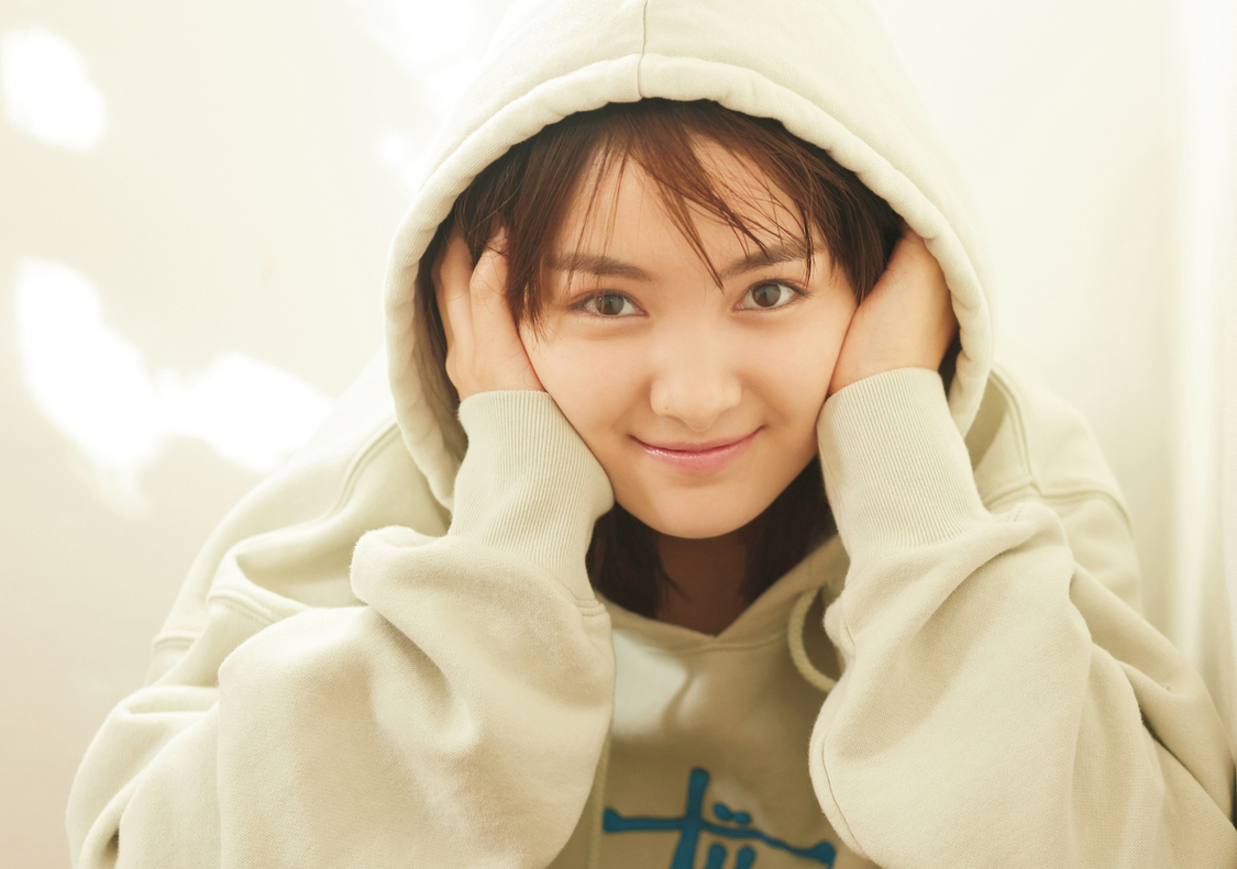 『葵わかな オフィシャルカレンダー2020.4-2021.3』特典ボーナスページ（HMV） ©SDP