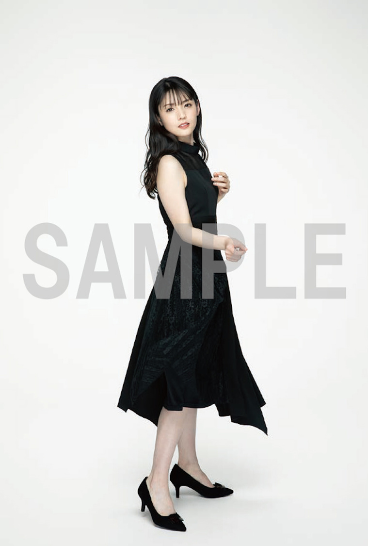 道重さゆみ『しおんは、ボクにおせっかい』購入者特典ポストカード［Bパターン］／撮影：西田幸樹