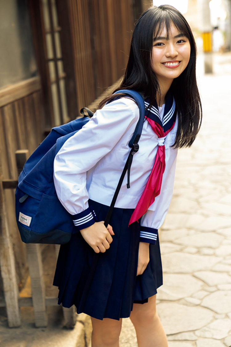 豊田ルナ　撮影／唐木貴央　©ヤングマガジン